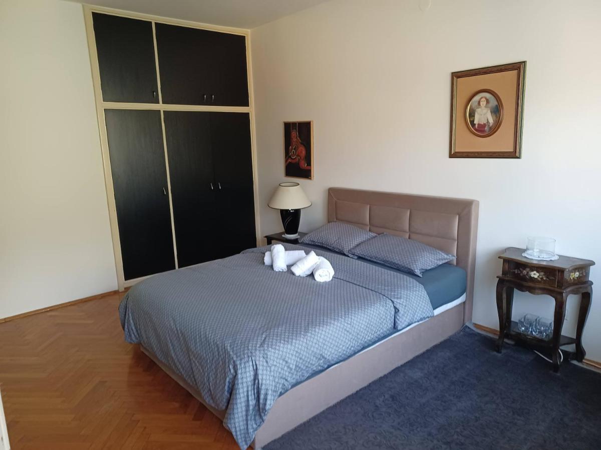 Mali Plac Apartment Zagreb Eksteriør billede